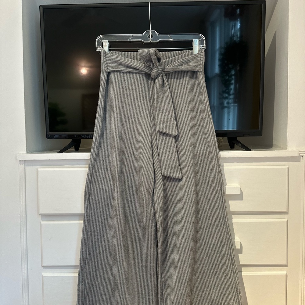Urban Outfitters Gray Ribbed Knit Wide-Leg Pants with Tie Waist